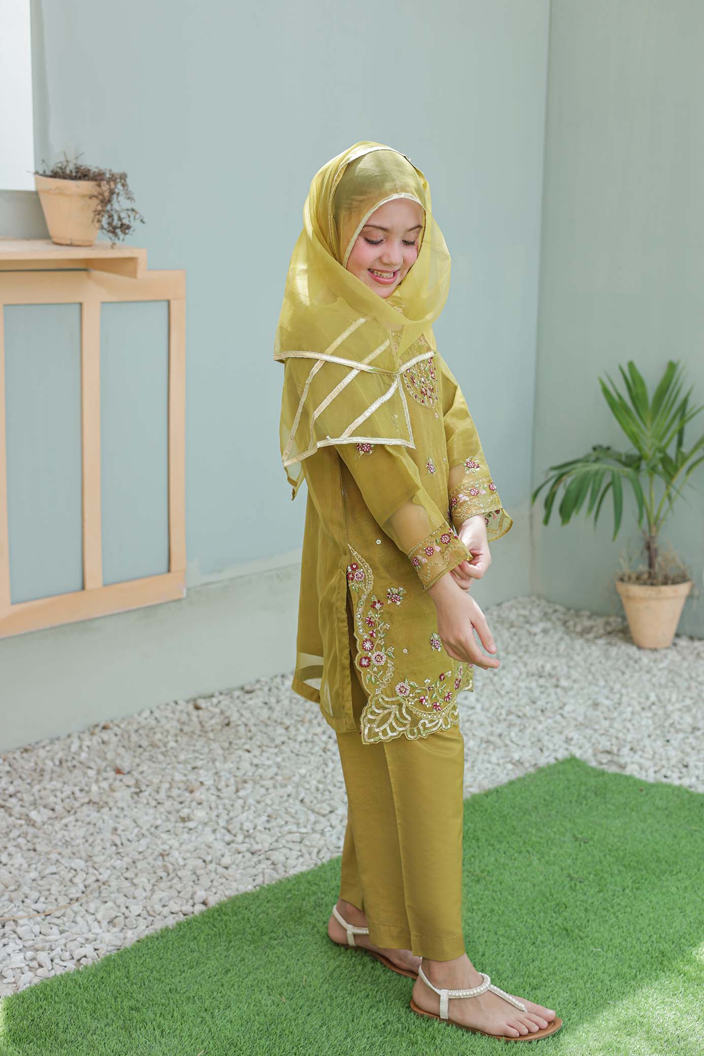 LUXE سہیلی – Girls 3-Pc Embroidered Organza Dress with Handwork | SUNtex Fabrics